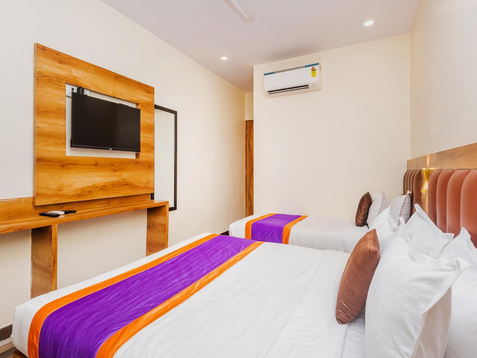 Hotel Era มุมไบ ภายนอก รูปภาพ